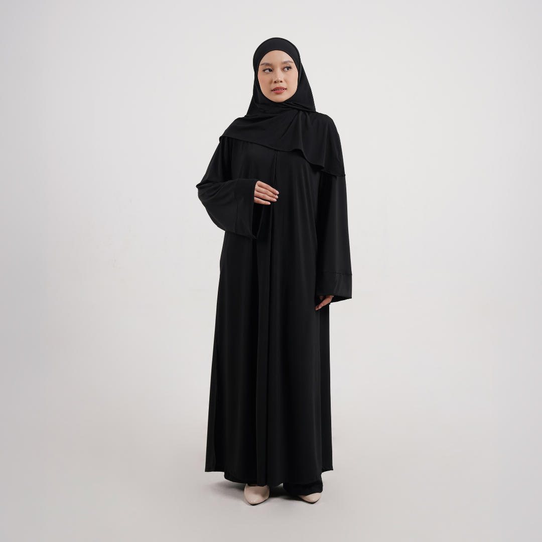 Saira One Set Abaya & Celana Muslimah Jersey Hitam