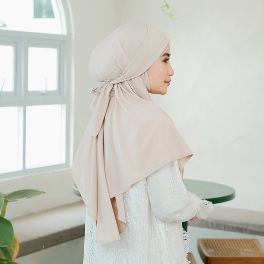 Naira Hijab Tali Pet Instan Jersey Cream