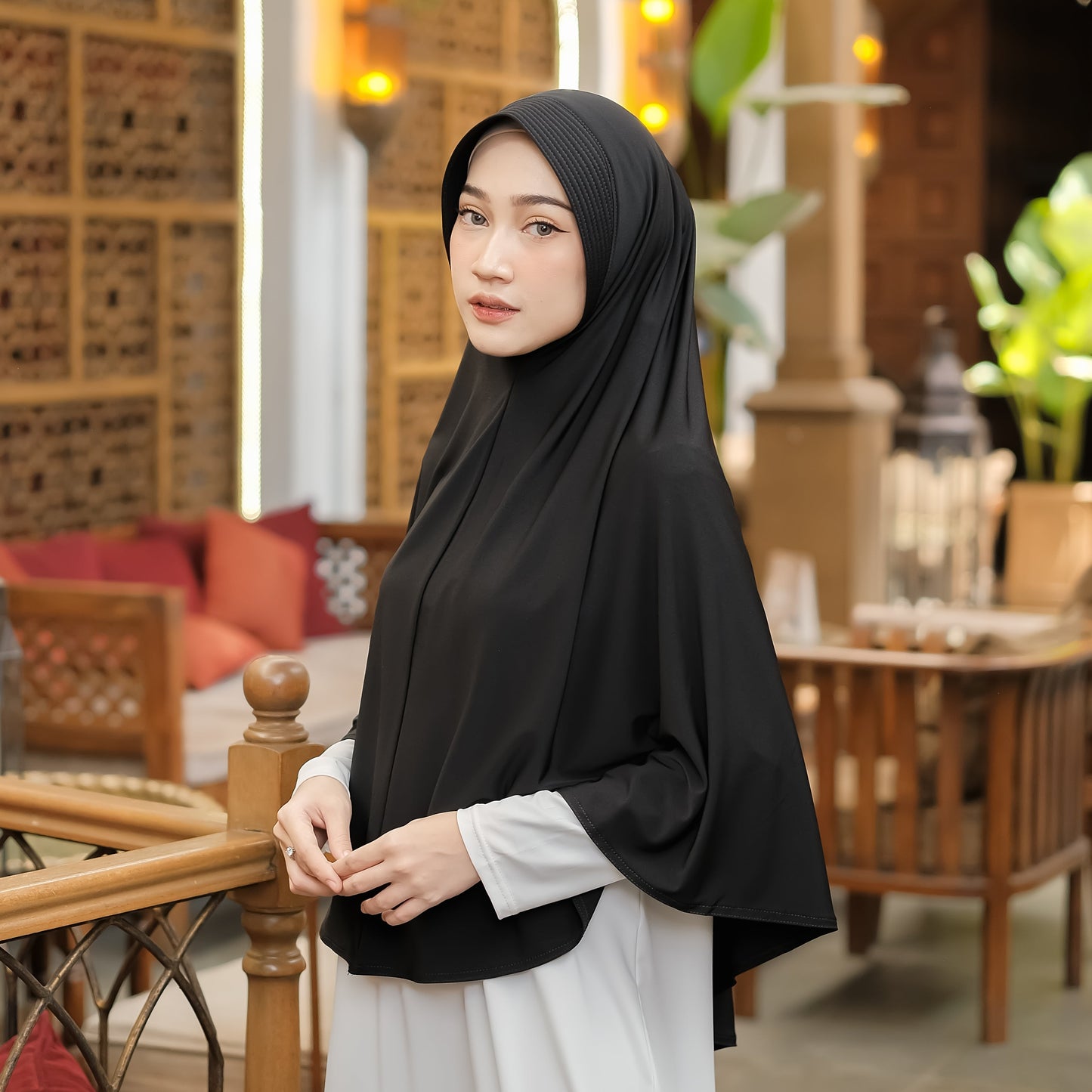 Samaira Hijab Bergo Jumbo Pet Jersey Hitam