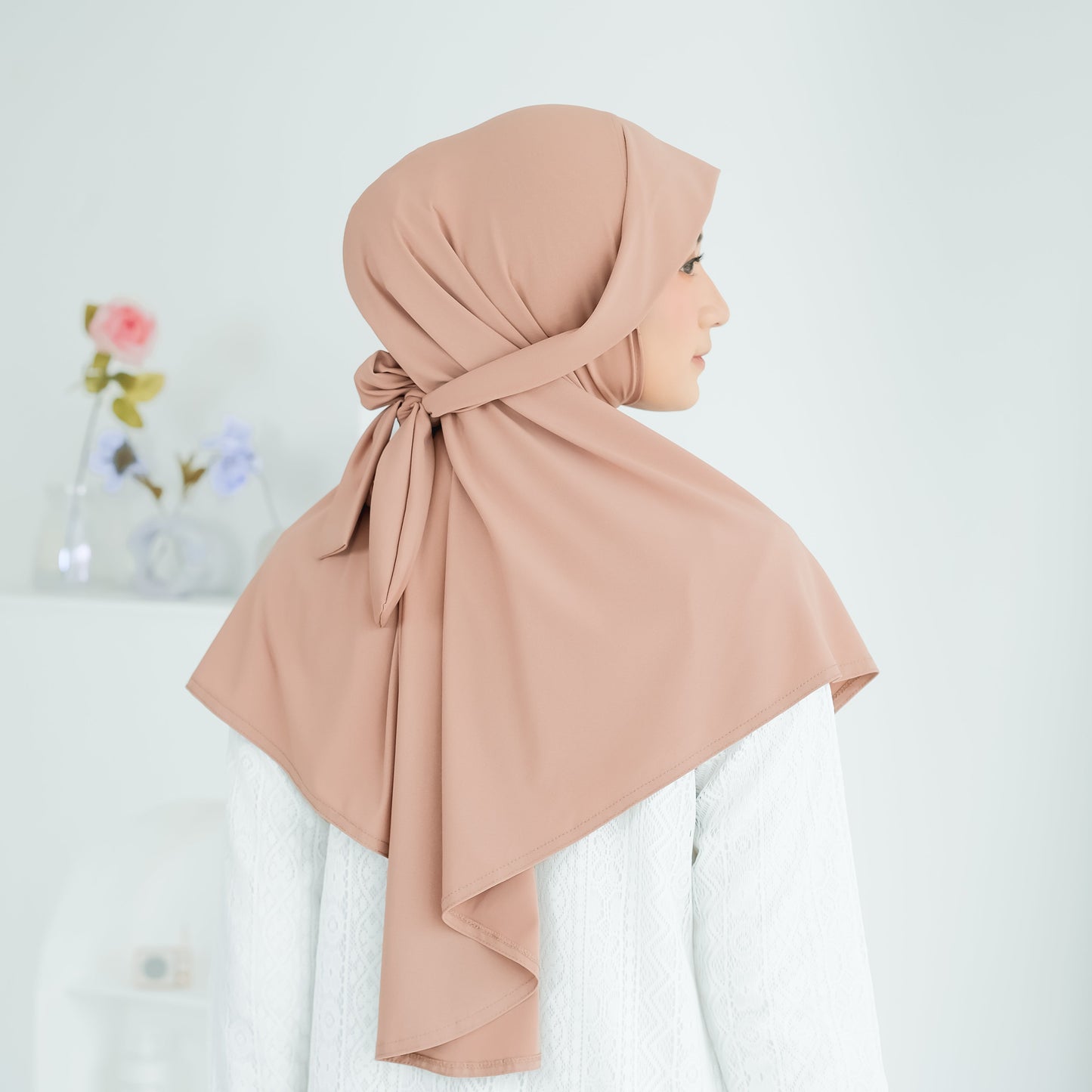 Naira Hijab Tali Pet Instan Jersey Mocca