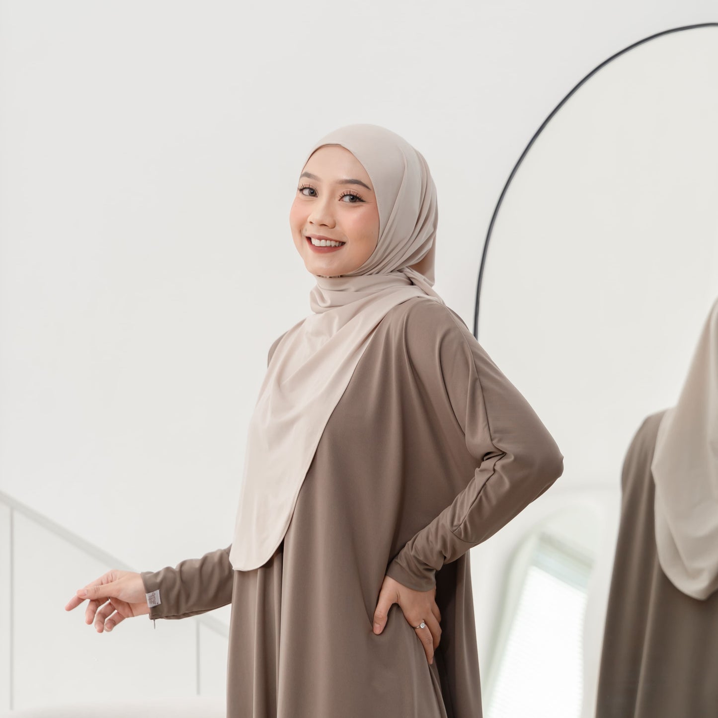 Ziba Pashmina Oval Instan Jersey Cream