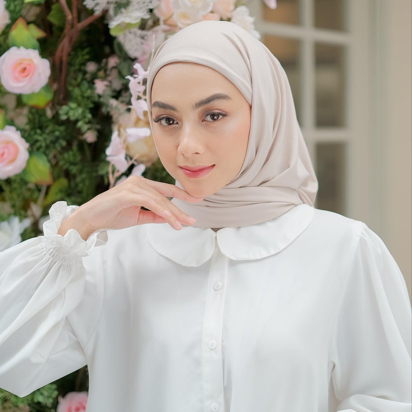 Yasmeen Pashmina Segitiga Inner Jersey Cream