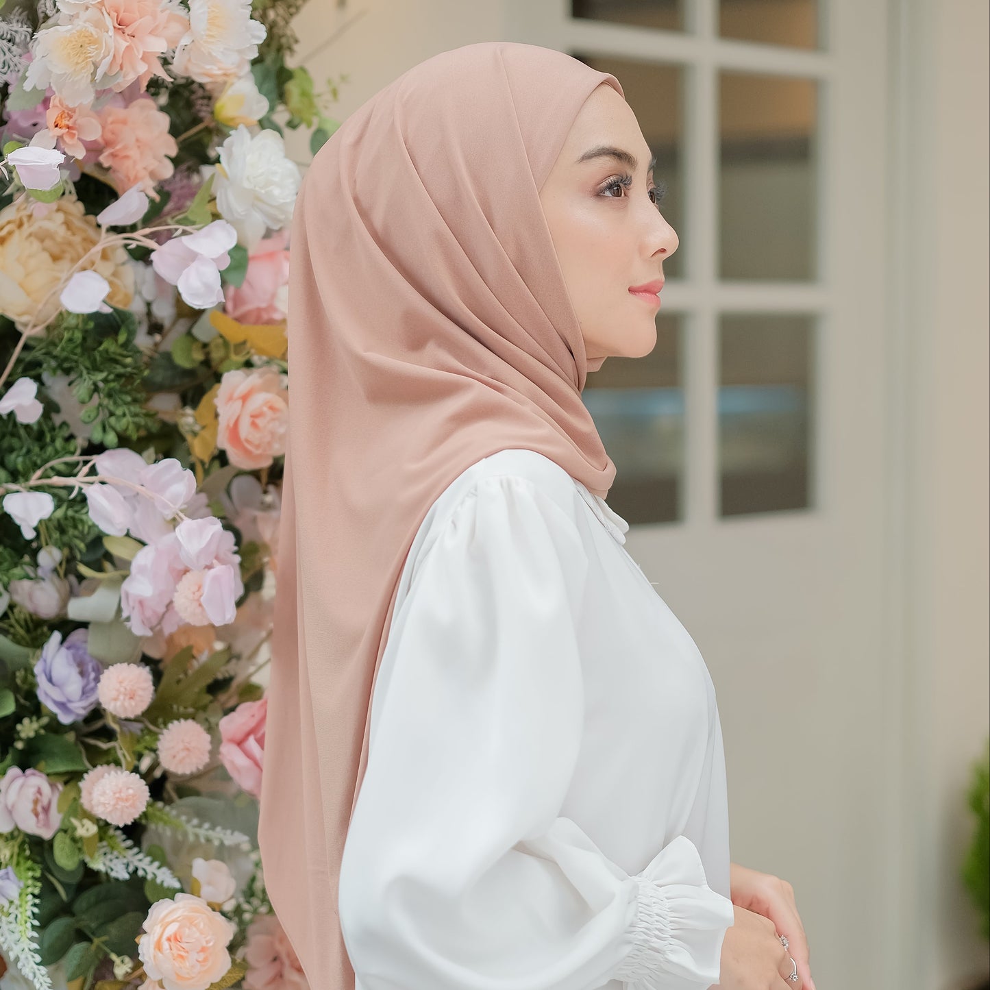 Yasmeen Pashmina Segitiga Inner Jersey Mocca