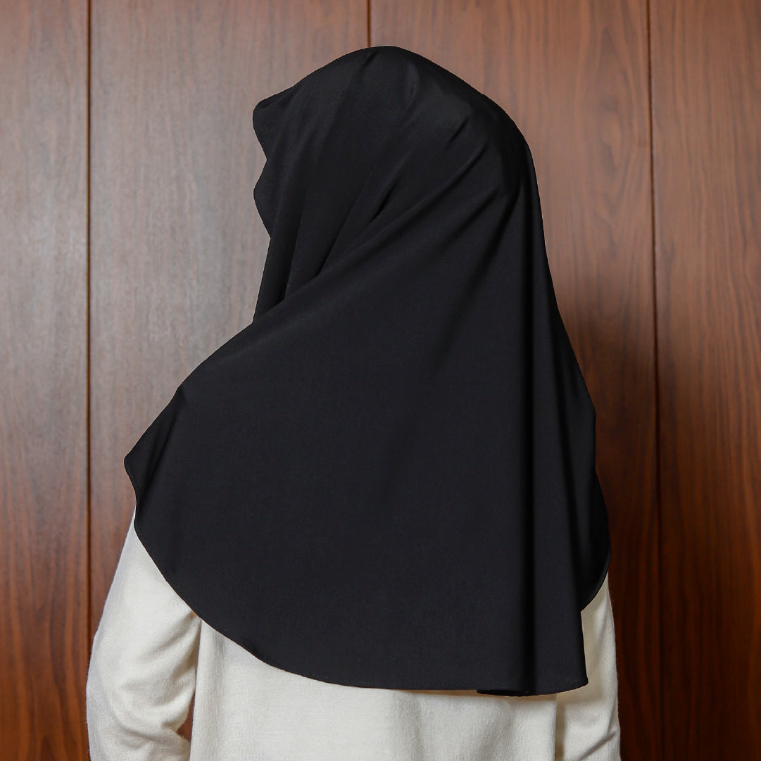 Medina Pashmina Inner Menutup Leher Jersey Hitam