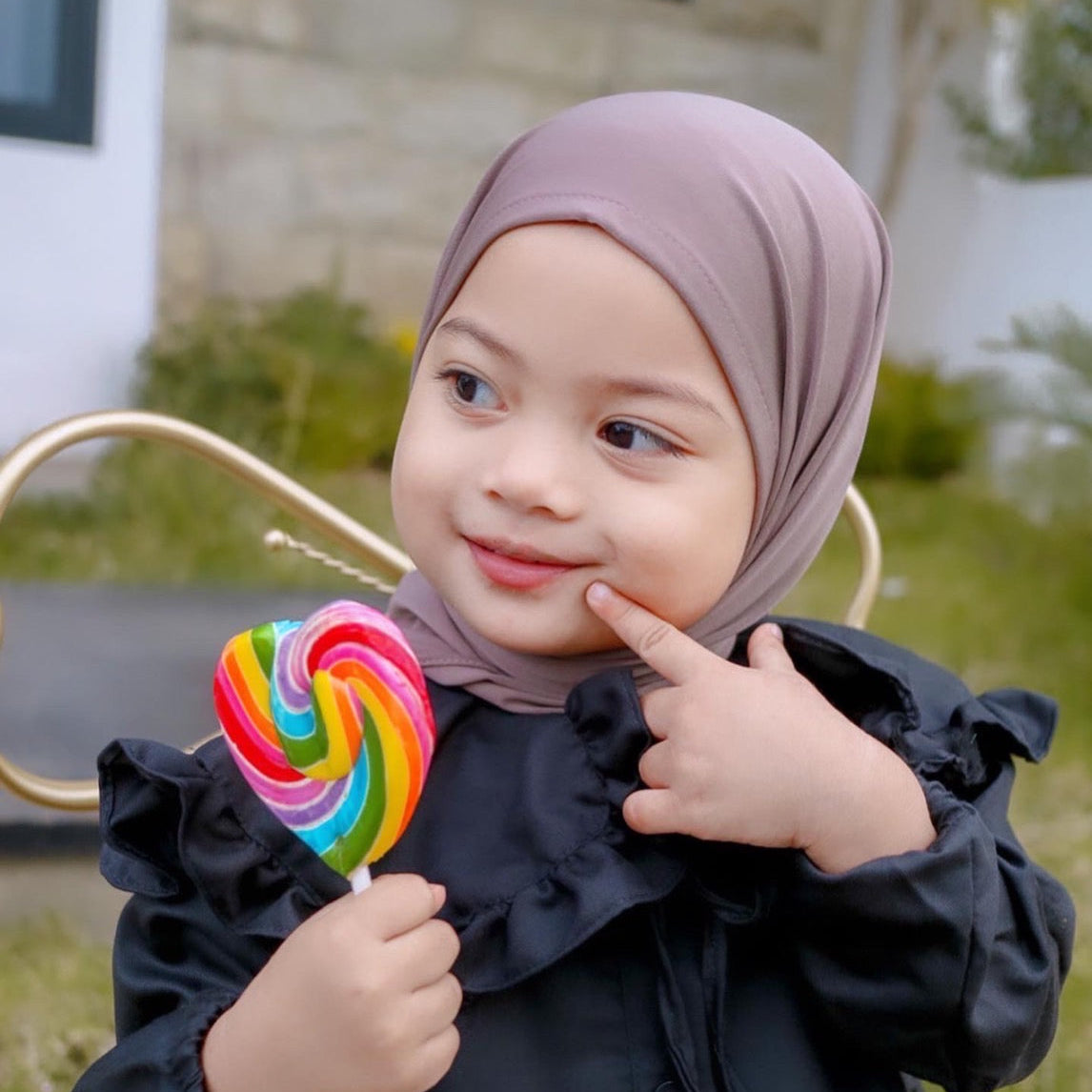 Jenna Pashmina Anak Jersey Khaki - Demar Hijab