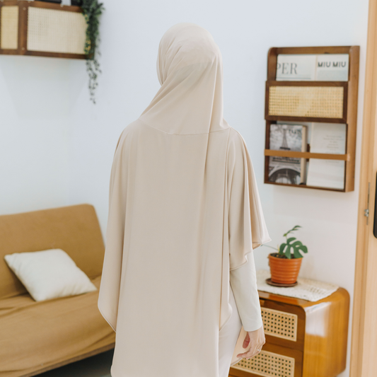 Qaila Hijab Sport Lengan Instan Jersey Cream