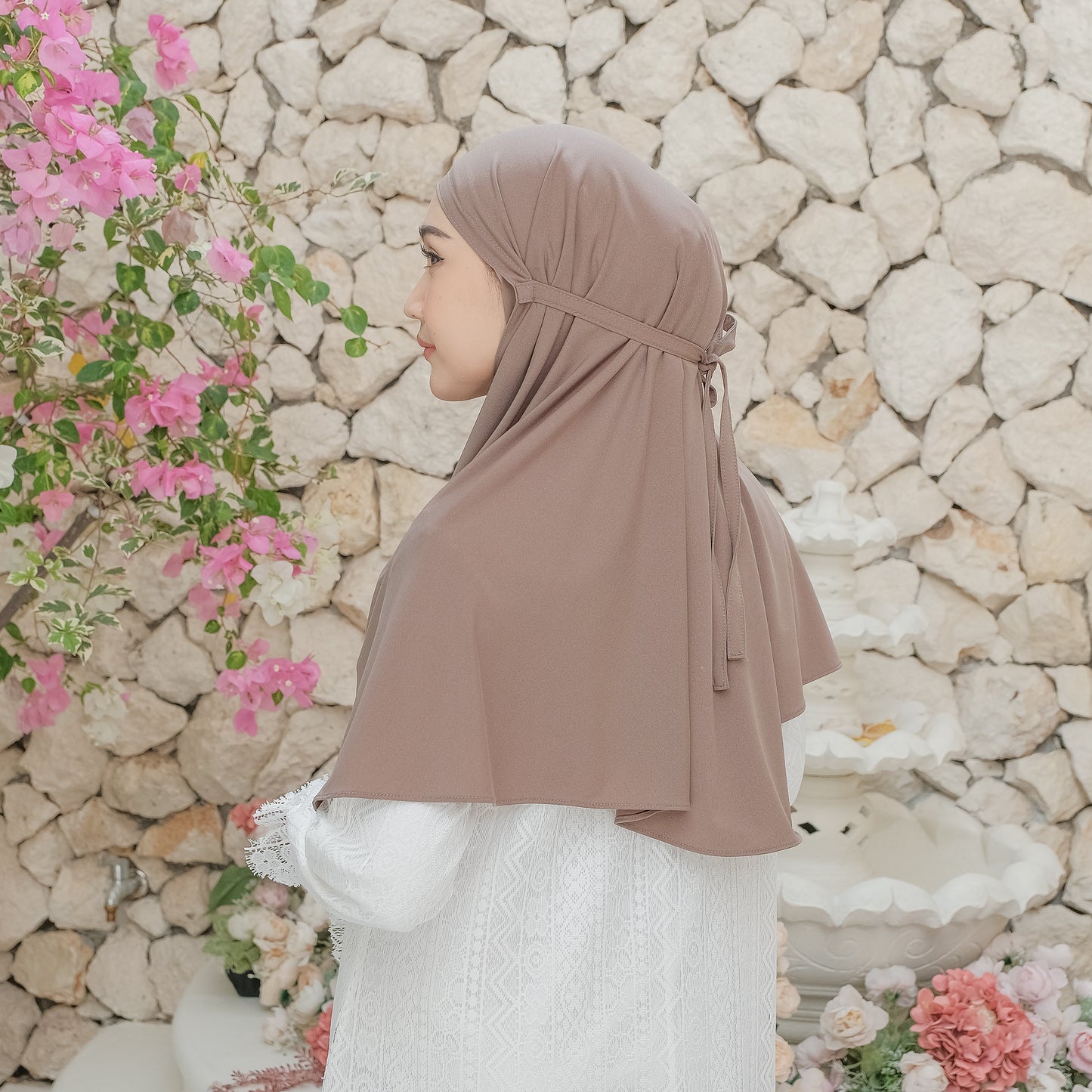 Aruna Hijab Bergo Jersey Khaki