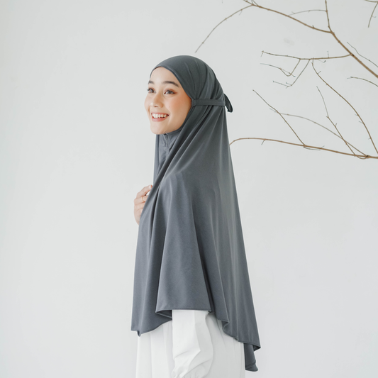 Eliana Hijab Bergo Tali Jumbo Jersey Abu
