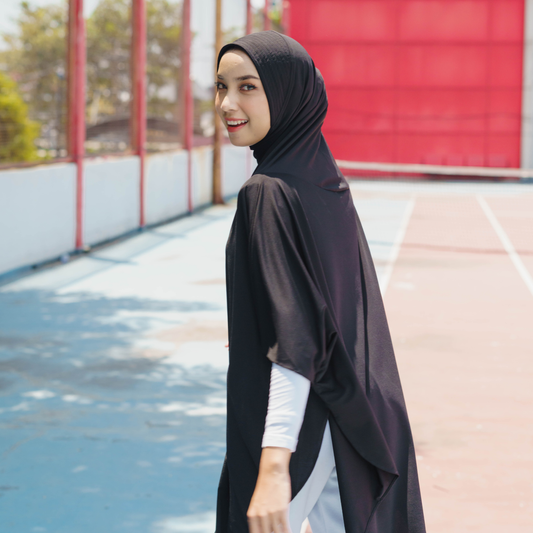 Qaila Hijab Sport Lengan Instan Jersey Hitam