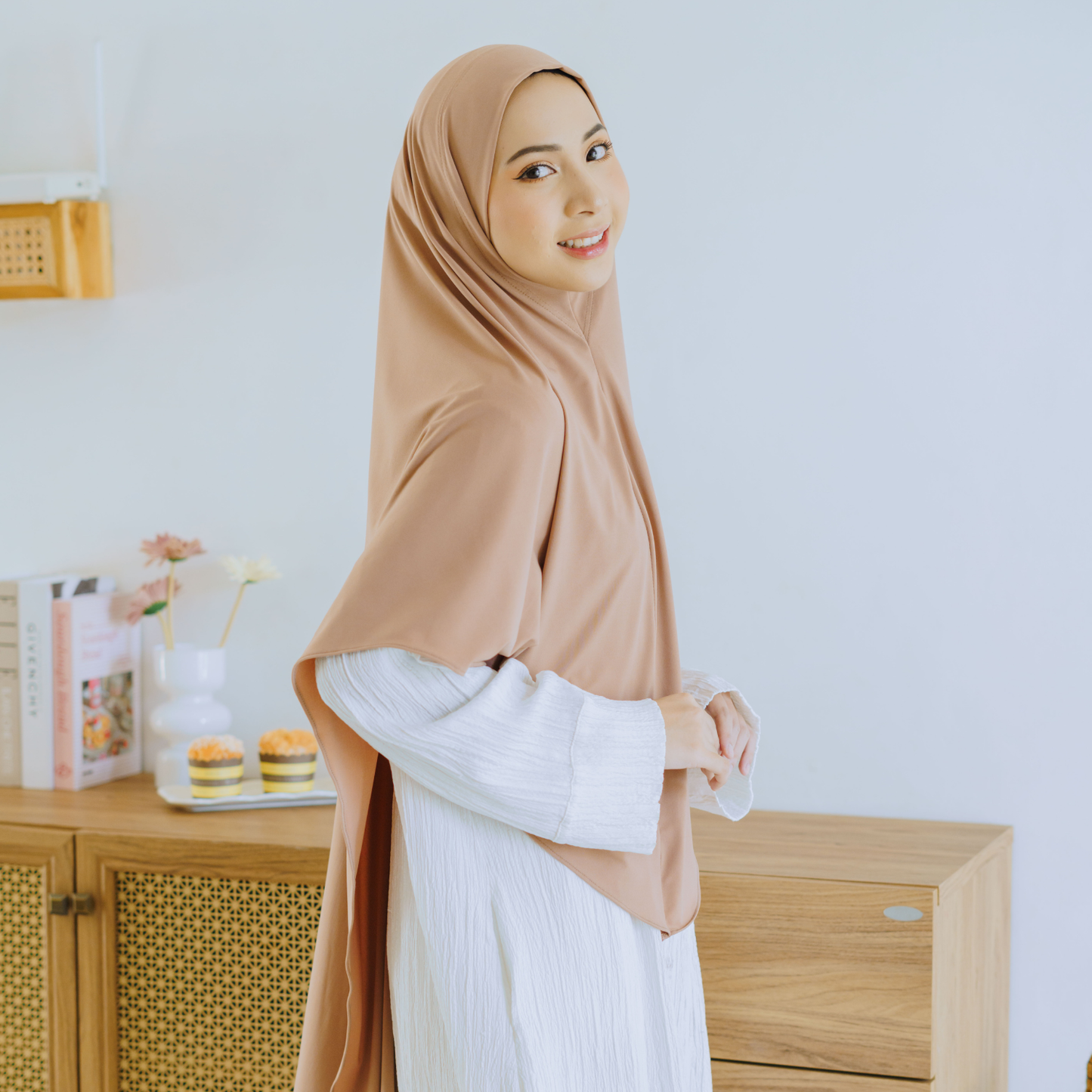 Zayna Hijab Syari Malaysia Instan Jersey Mocca