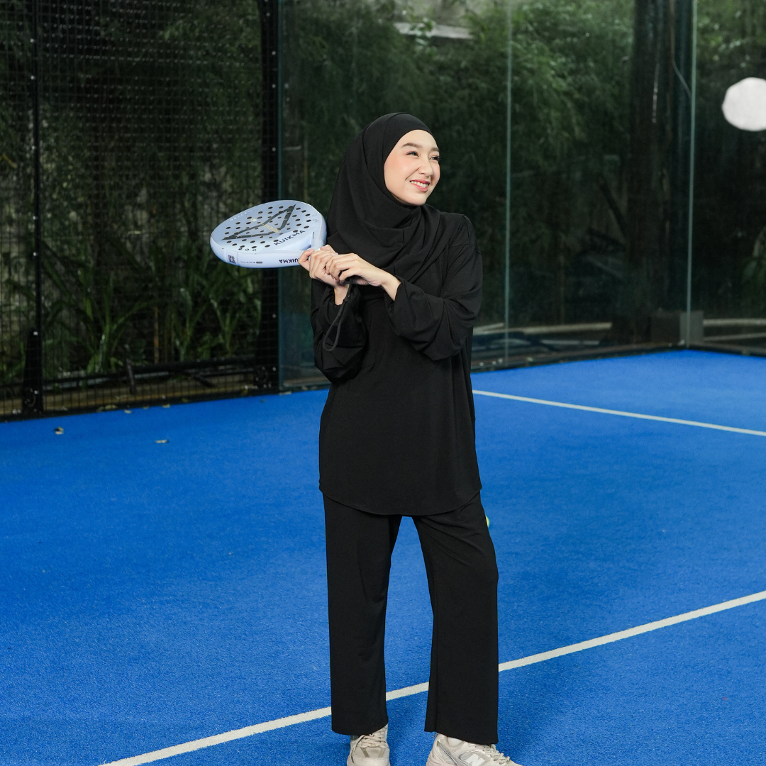 Rania One Set Sports Hitam