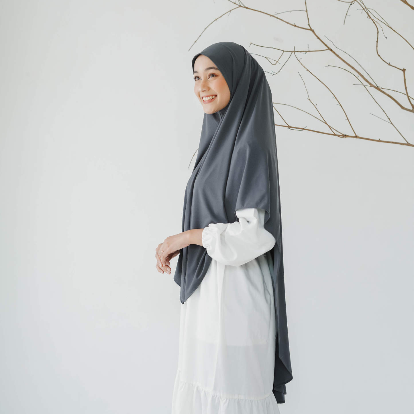 Zayna Hijab Syari Malaysia Instan Jersey Abu