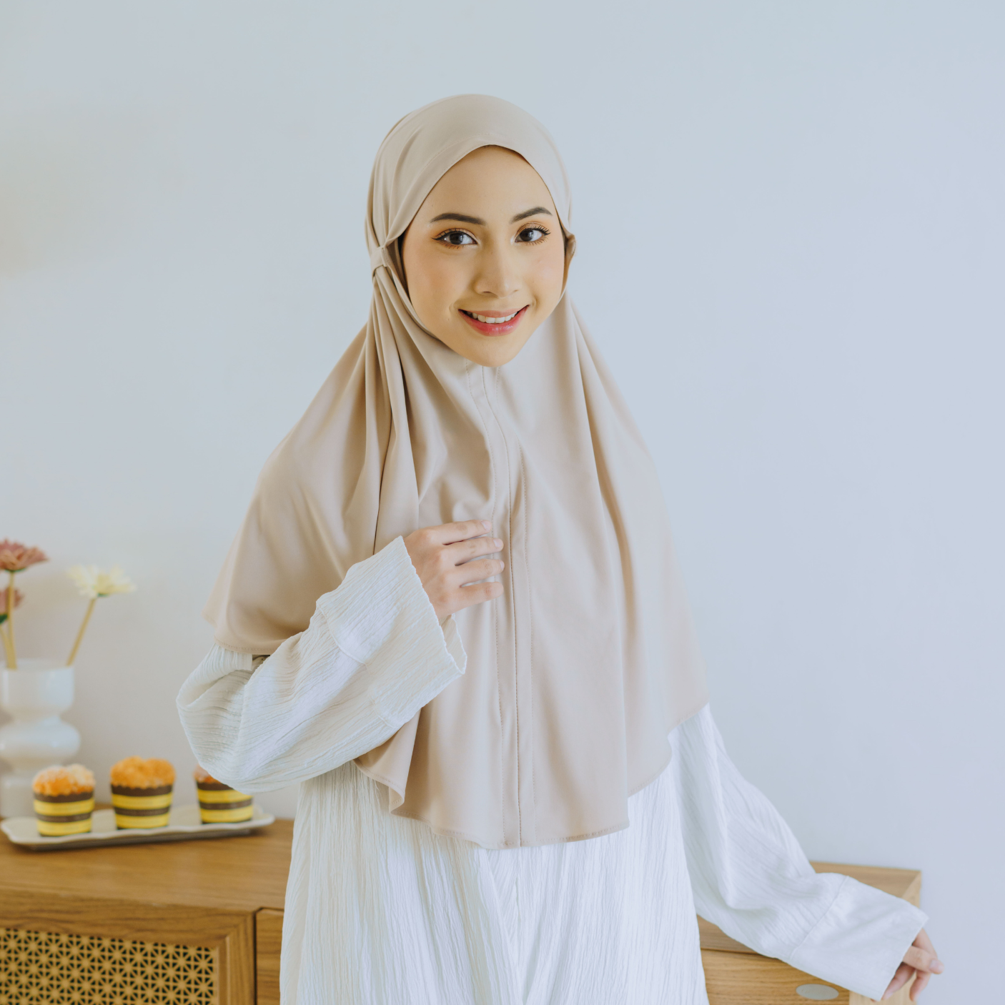 Aruna Hijab Bergo Jersey Cream