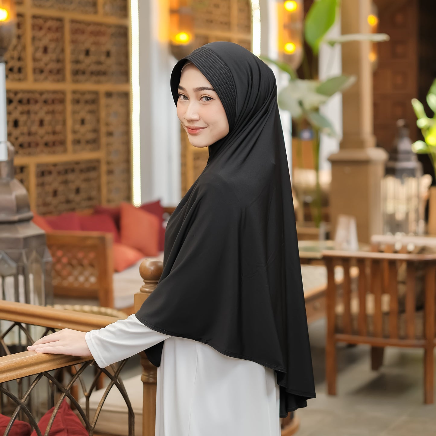 Samaira Hijab Bergo Jumbo Pet Jersey Hitam