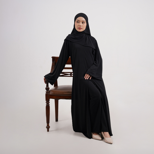 Saira One Set Abaya & Celana Muslimah Jersey Hitam