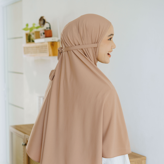 Eliana Hijab Bergo Tali Jumbo Jersey Mocca