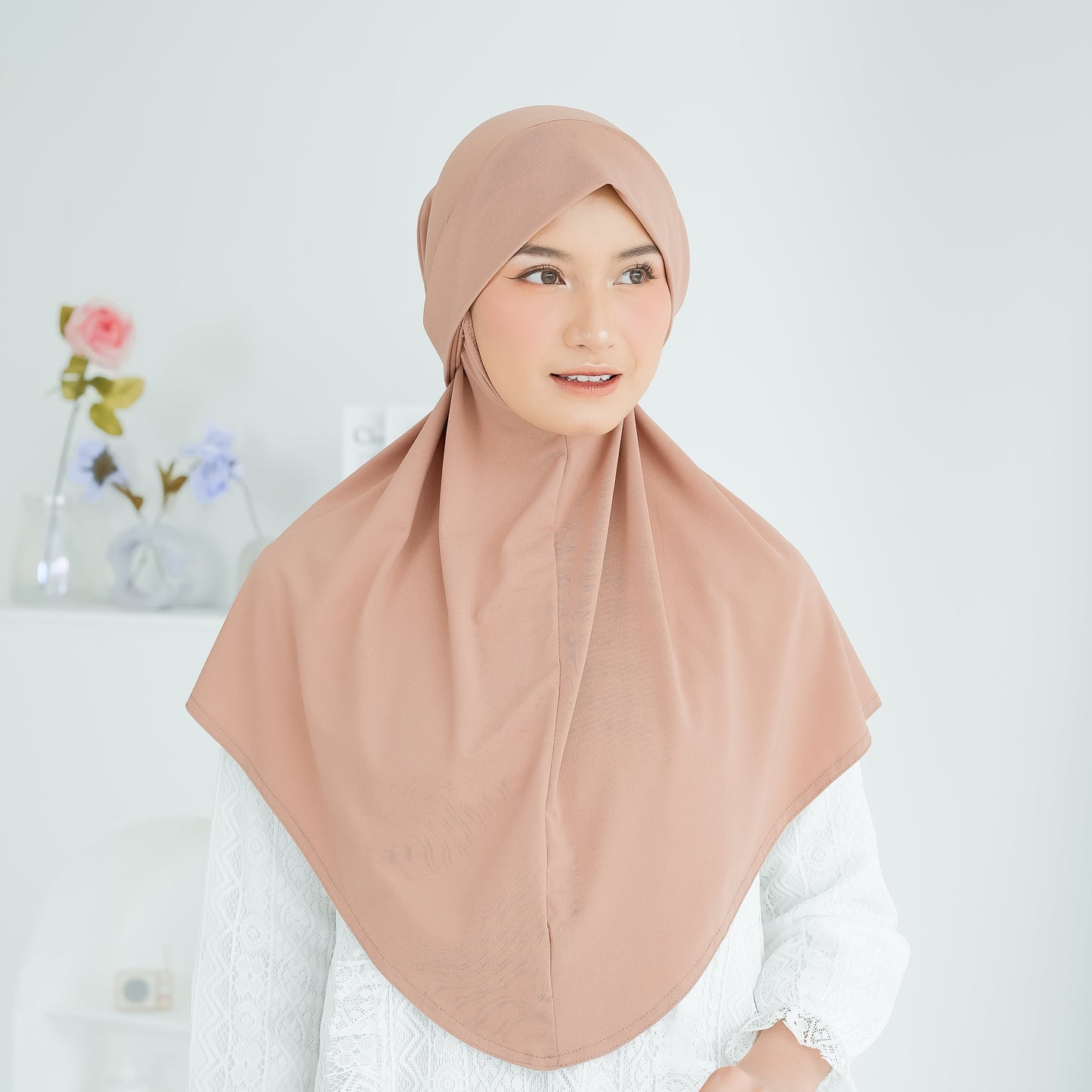 Naira Hijab Tali Pet Instan Jersey Mocca
