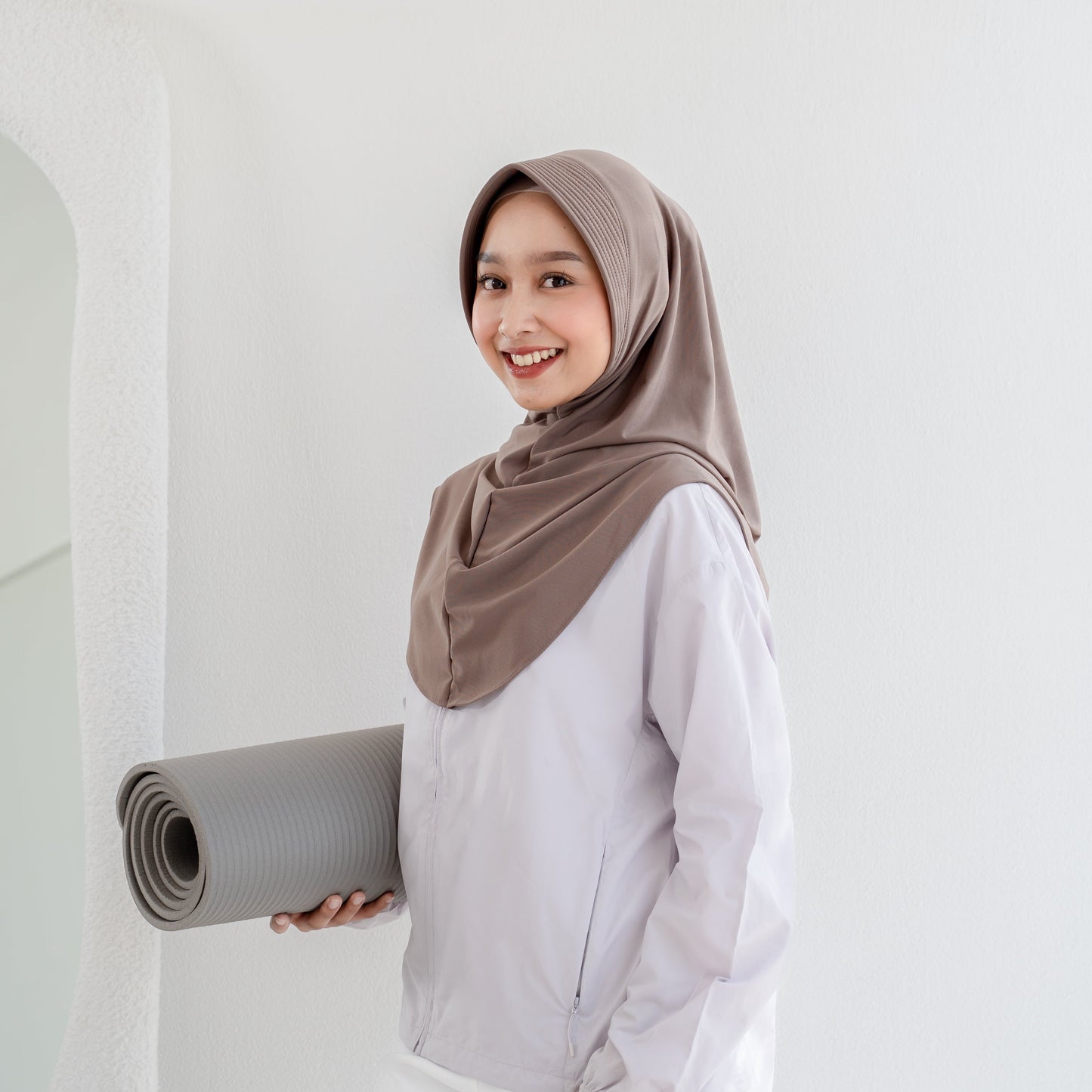 Almas Hijab Pet Instan Jersey Khaki