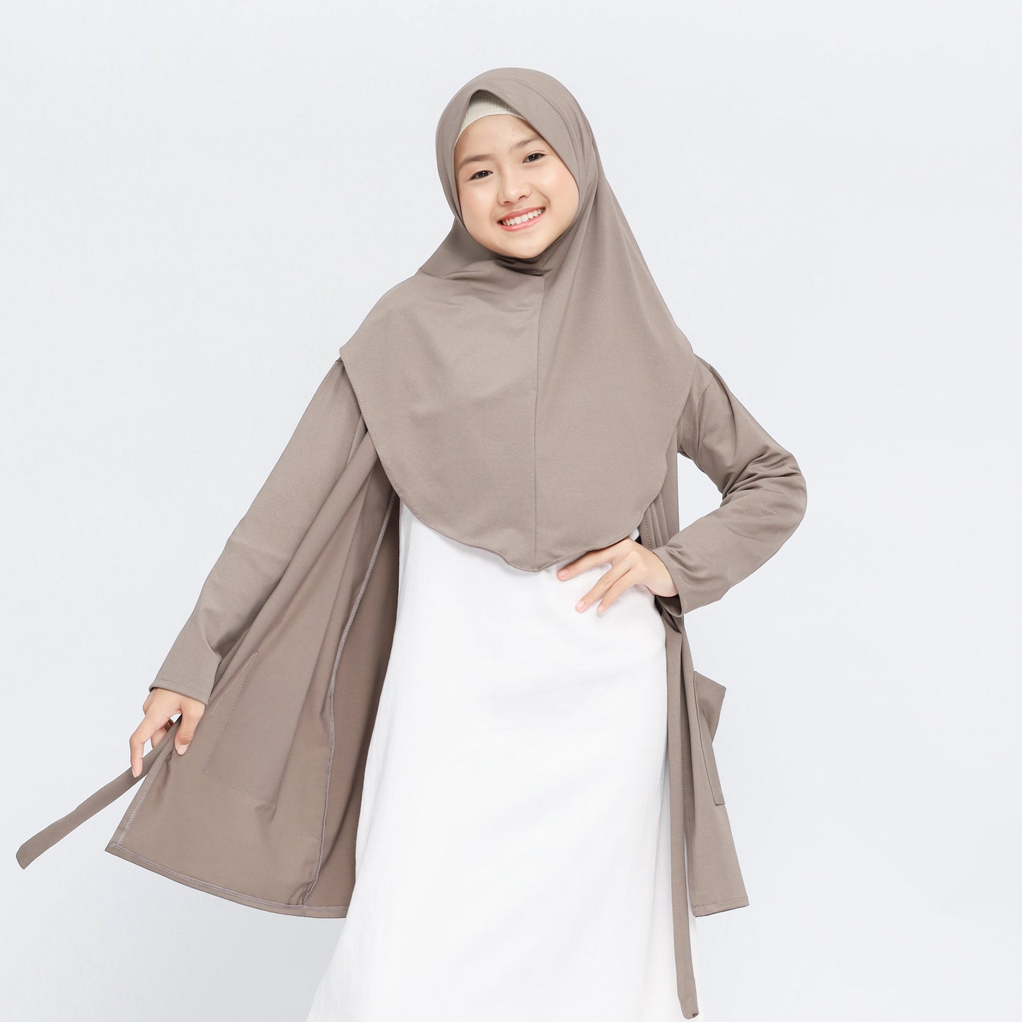 Zanna Hijab Cardigan Anak Jersey Khaki