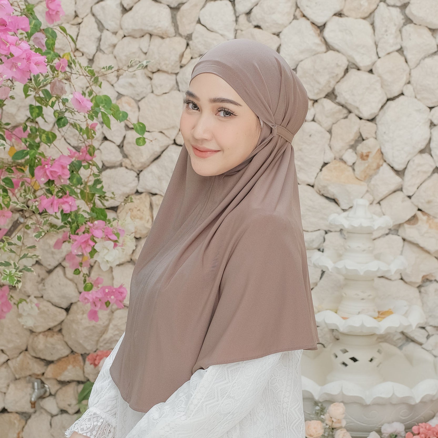 Aruna Hijab Bergo Jersey Khaki - Demar Hijab