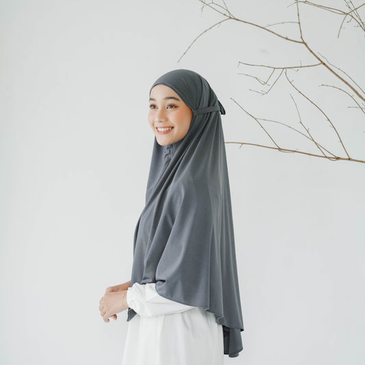 Eliana Hijab Bergo Tali Jumbo Jersey Abu - Demar Hijab