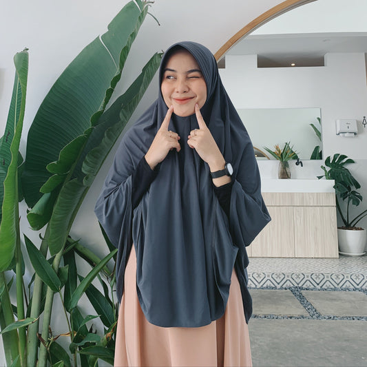 Samaira Hijab Bergo Jumbo Pet Jersey Abu - Demar Hijab