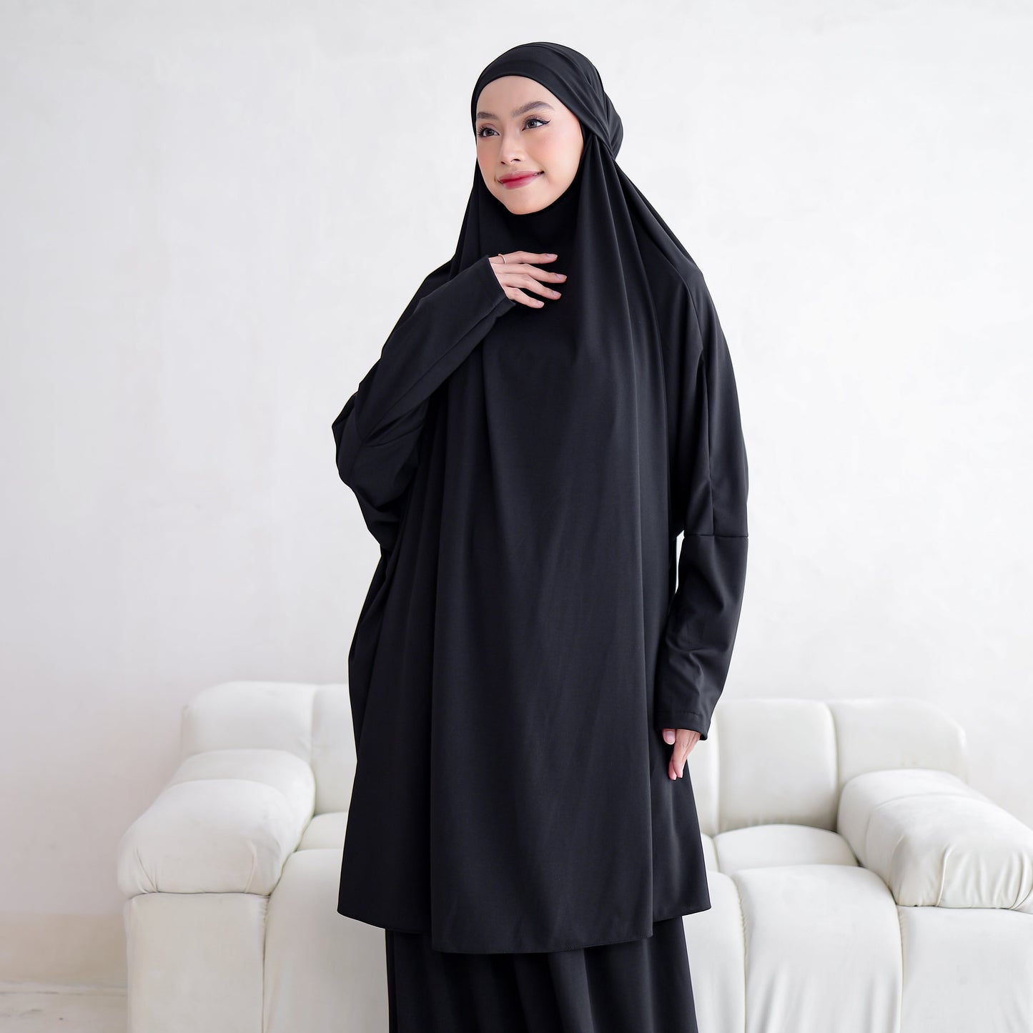 Shafeera Mukena Multifungsi Umroh Haji Jersey Hitam