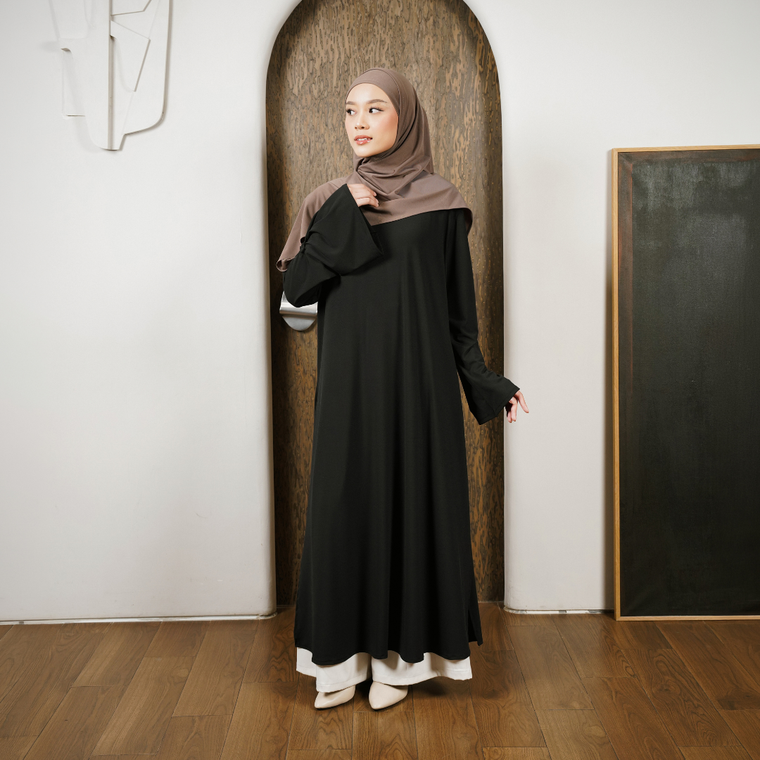 Rahma Split Abaya Haji Umroh Jersey Hitam