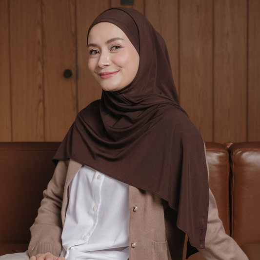 Khaira Pashmina Segitiga Instan Soft Inner Mahogany